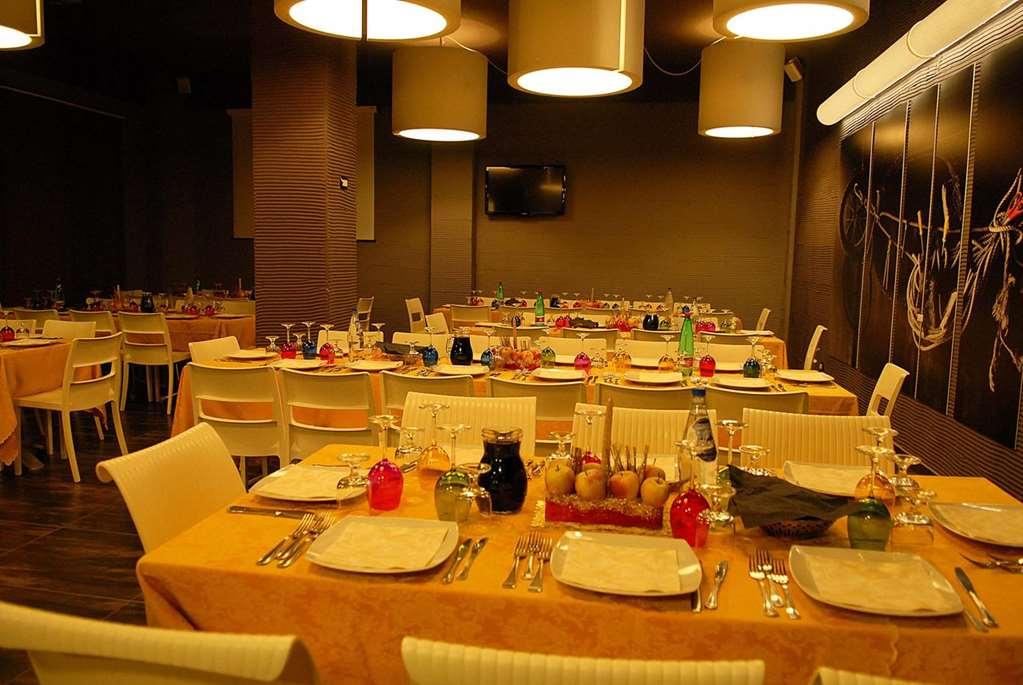 Hotel Scigliano Rossano Restaurant photo