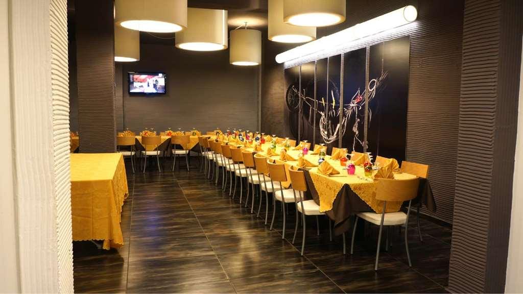 Hotel Scigliano Rossano Restaurant photo